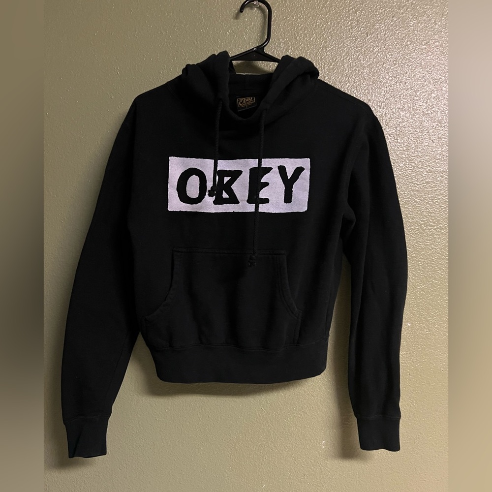 Women’s obey hoodie